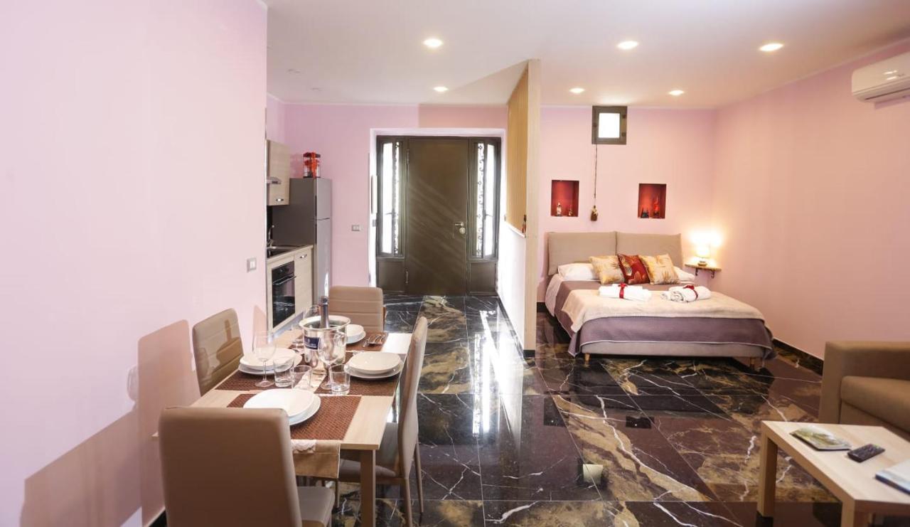 Palepolis Apartment نابولي المظهر الخارجي الصورة
